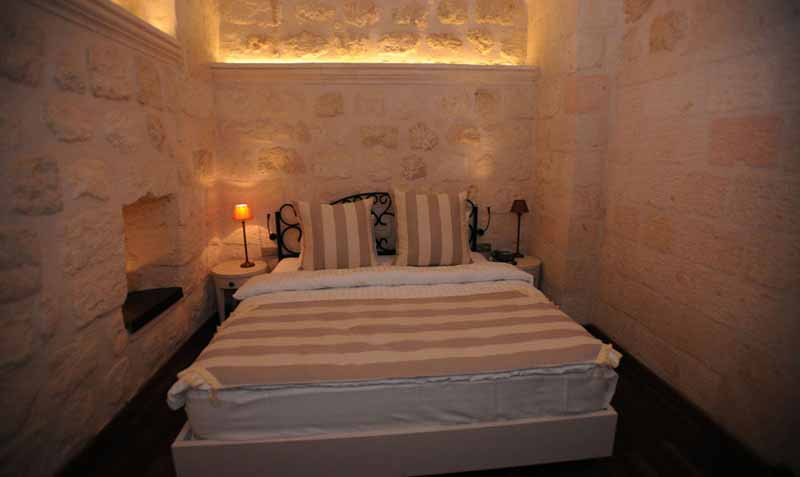 Shmayaa Hotel